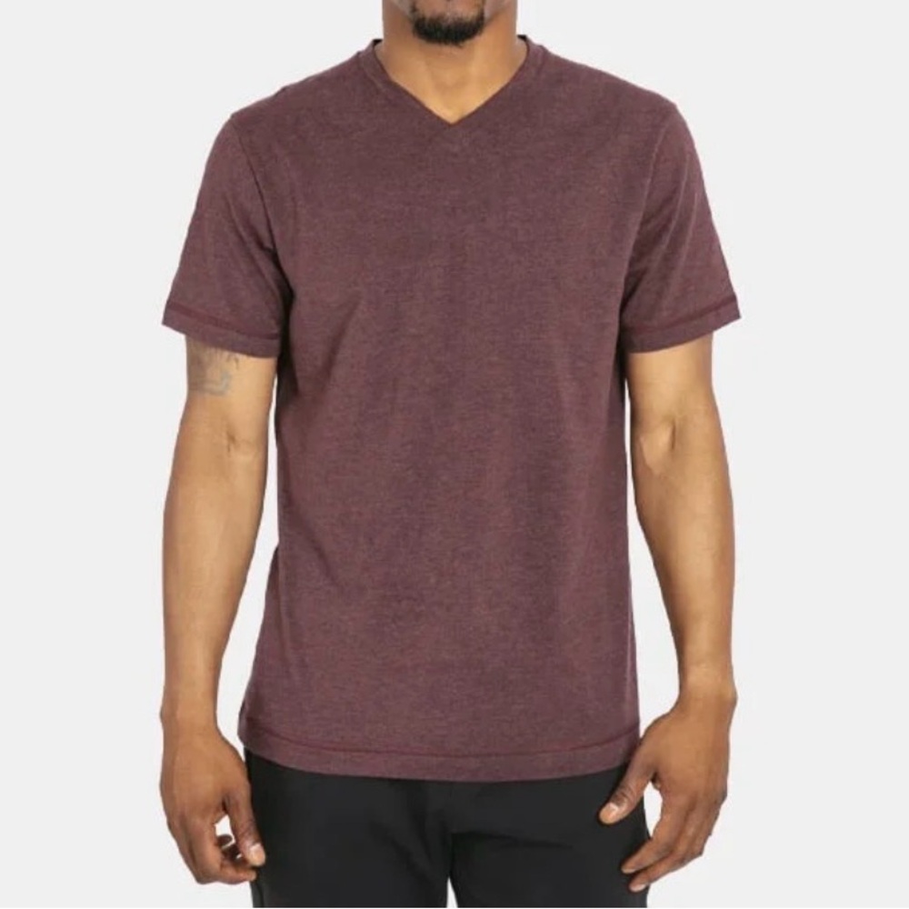 Public Rec Go-To V-Neck Tee‎